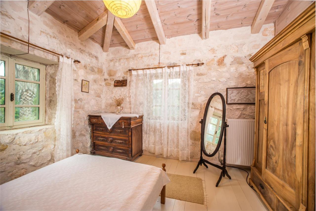 Jianni'S Villa - Stone Villa In The Greenery!! Vasilikos Exterior foto